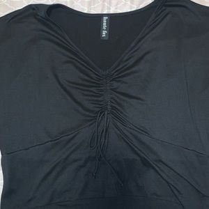 Cute black top